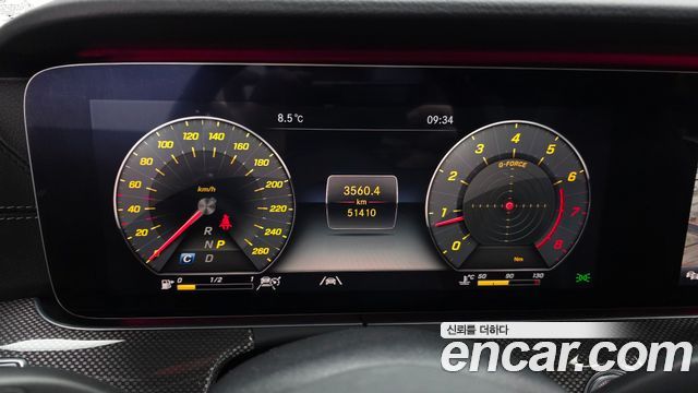 Mercedes-Benz E-Class 2020 — photo 8