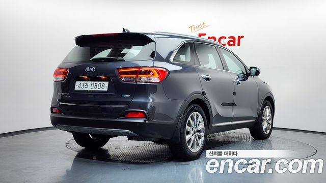 Kia Sorento 2016 — photo 2