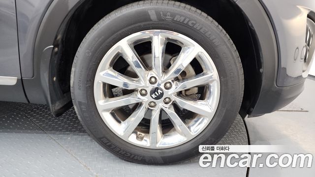 Kia Sorento 2016 — photo 5