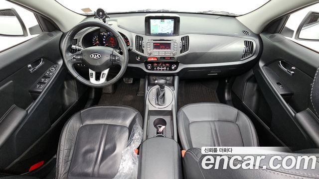 Kia Sportage 2011 — photo 7