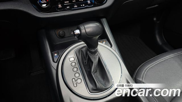 Kia Sportage 2011 — photo 9