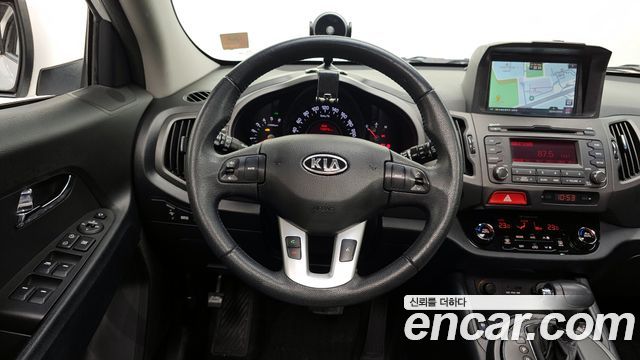 Kia Sportage 2011 — photo 13