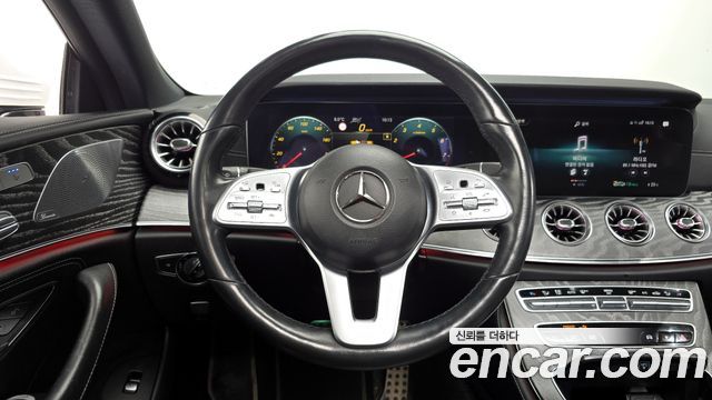 Mercedes-Benz CLS-Class 2021 — photo 13