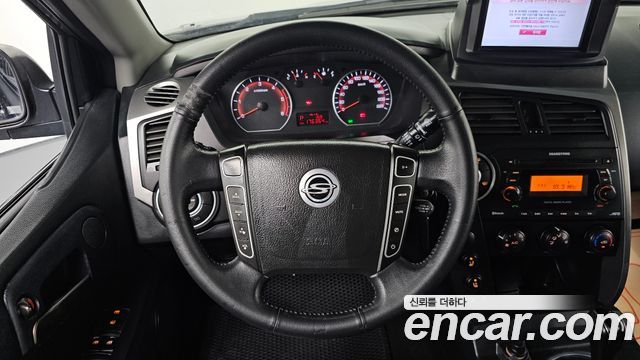 KG Mobility KORANDO 2014 — photo 14