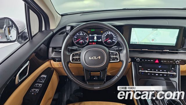 Kia Canival 2023 — photo 12