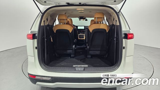 Kia Canival 2023 — photo 20