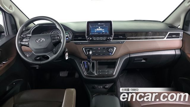 Hyundai Starex 2019 — photo 7