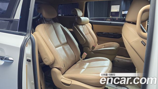 Kia Canival 2019 — photo 12