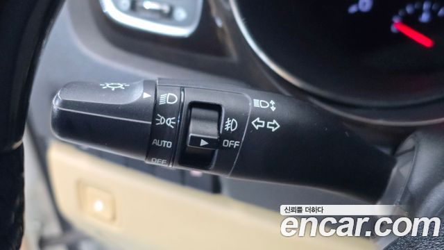 Kia Canival 2019 — photo 16