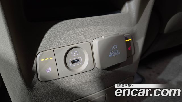 Kia Canival 2019 — photo 19