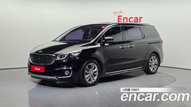 Kia Canival 2016 — photo 1