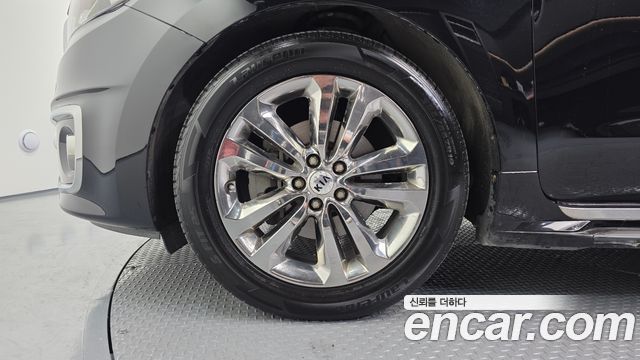 Kia Canival 2016 — photo 5