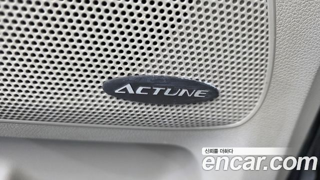 Kia Canival 2016 — photo 17