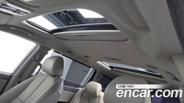 Kia Canival 2016 — photo 19