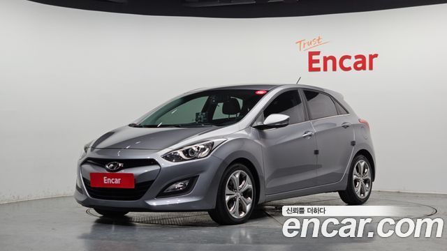 Hyundai i30 2012 — photo 1