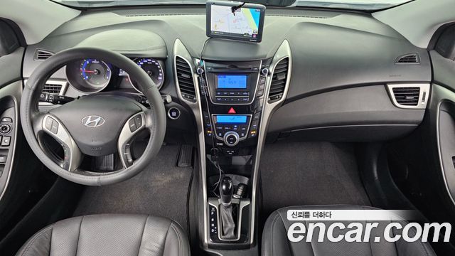 Hyundai i30 2012 — photo 7