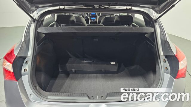 Hyundai i30 2012 — photo 20