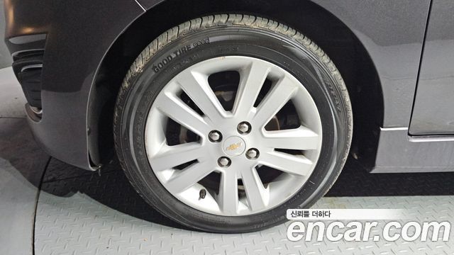 Chevrolet Korea Spark 2014 — photo 5