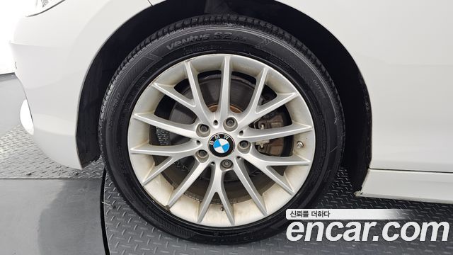 BMW 1-Series 2016 — photo 5