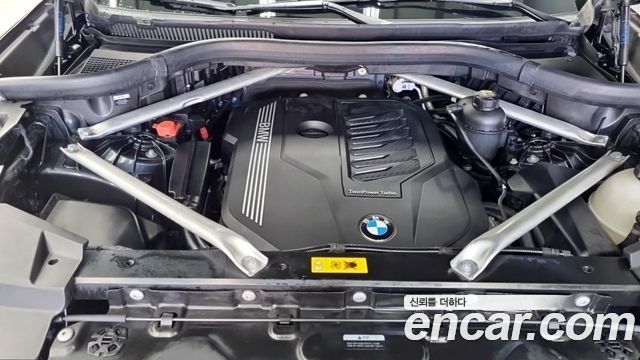 BMW X5 2022 — photo 6