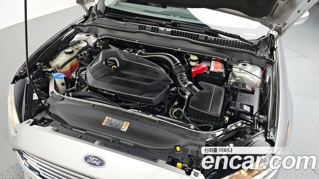 Ford Fusion 2013 — photo 6