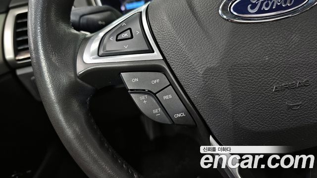 Ford Fusion 2013 — photo 14