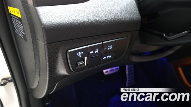 Hyundai Veloster 2016 — photo 18
