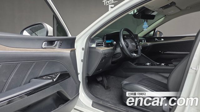 Kia K5 2020 — photo 11