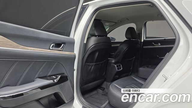 Kia K5 2020 — photo 17
