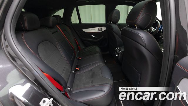 Mercedes-Benz GLC-Class 2022 — photo 16