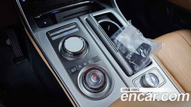 Genesis GV80 2023 — photo 9