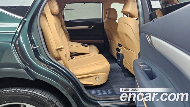 Genesis GV80 2023 — photo 12