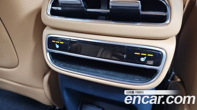Genesis GV80 2023 — photo 19