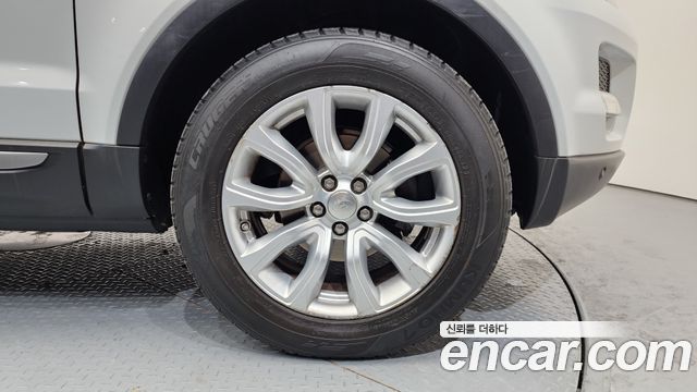 Land Rover Range Rover Evoque 2015 — photo 5