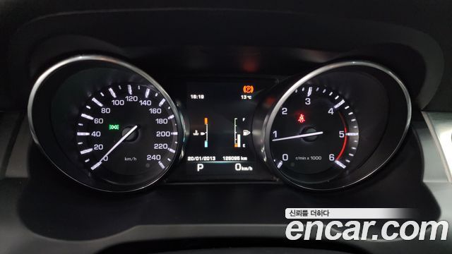 Land Rover Range Rover Evoque 2015 — photo 8