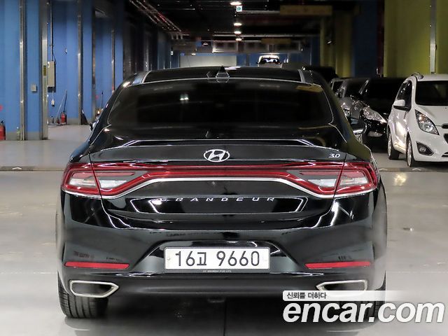 Hyundai Grandeur 2017 — photo 3
