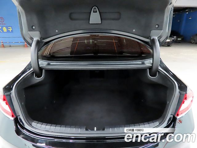 Hyundai Grandeur 2017 — photo 16