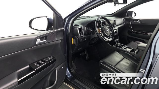 Kia Sportage 2019 — photo 11