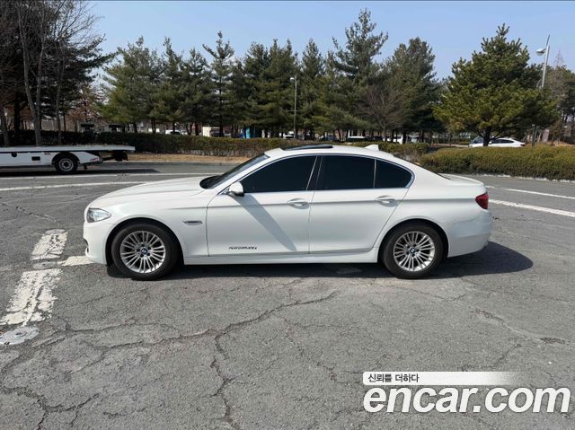 BMW 5-Series 2014 — photo 3