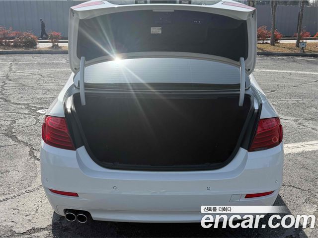 BMW 5-Series 2014 — photo 5