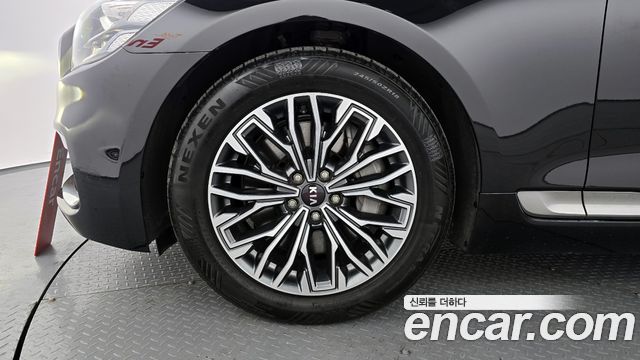 Kia K9 2019 — photo 5