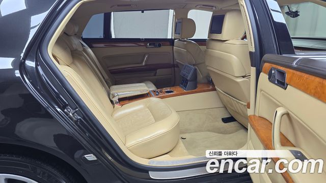 Volkswagen Phaeton 2006 — photo 12