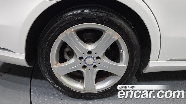 Mercedes-Benz E-Class 2014 — photo 5