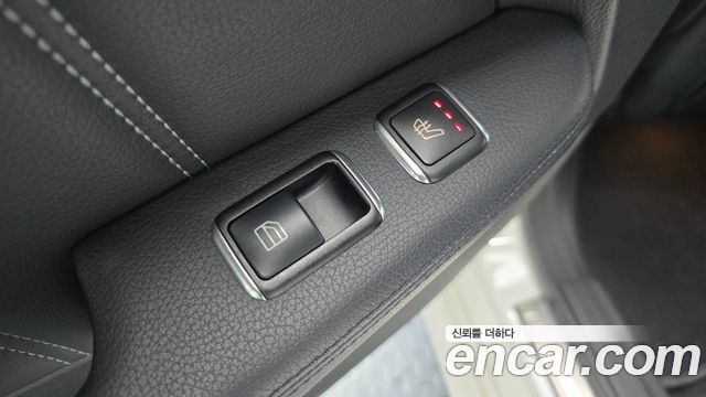 Mercedes-Benz E-Class 2014 — photo 19
