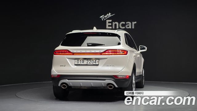 Lincoln MKC 2017 — photo 4