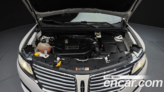 Lincoln MKC 2017 — photo 6