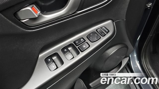 Hyundai Kona 2018 — photo 12