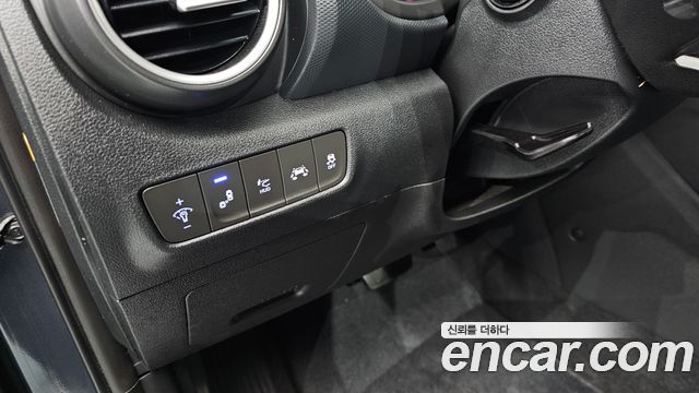 Hyundai Kona 2018 — photo 13