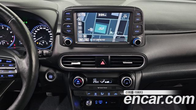 Hyundai Kona 2018 — photo 20