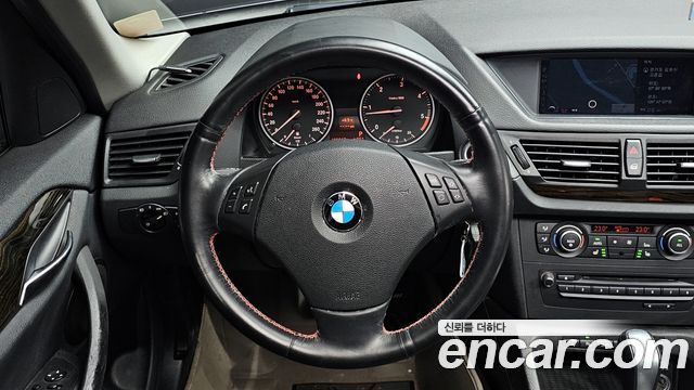 BMW X1 2011 — photo 14